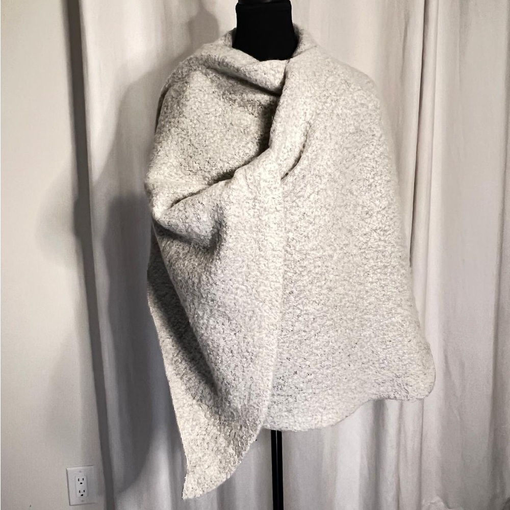 Aldo Women's Soft Gray Wrap